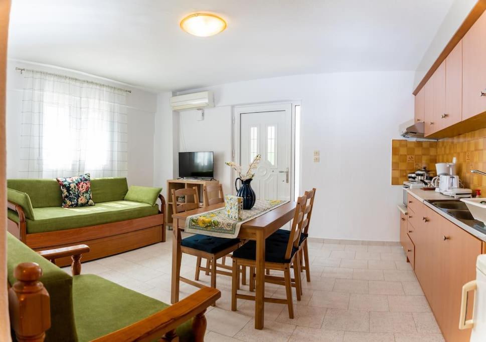 Central Little Home Kalampáka Dış mekan fotoğraf
